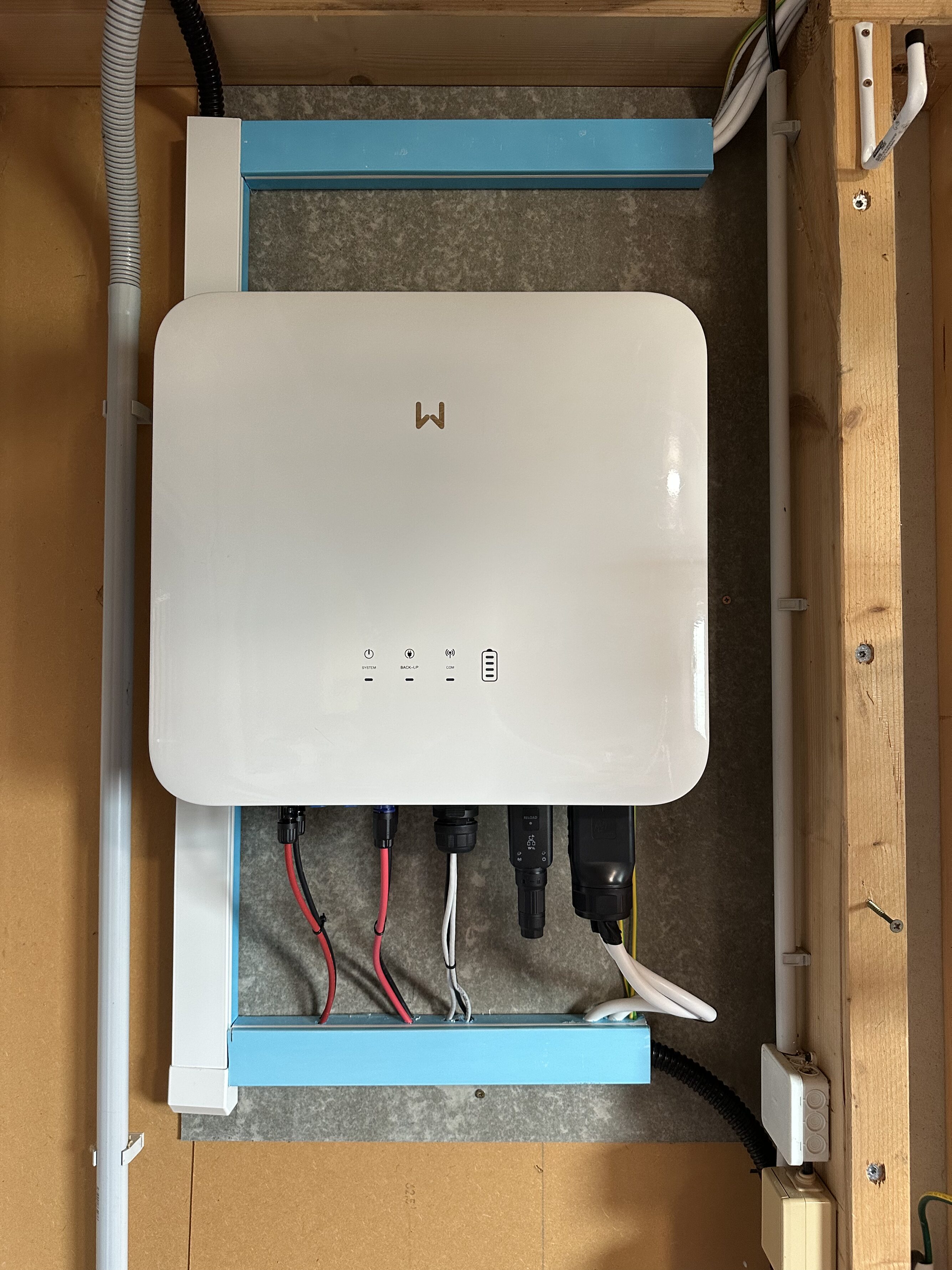 Fotovoltaická elektrárna 6,23 kWp, baterie 7,1 kWh, Habří