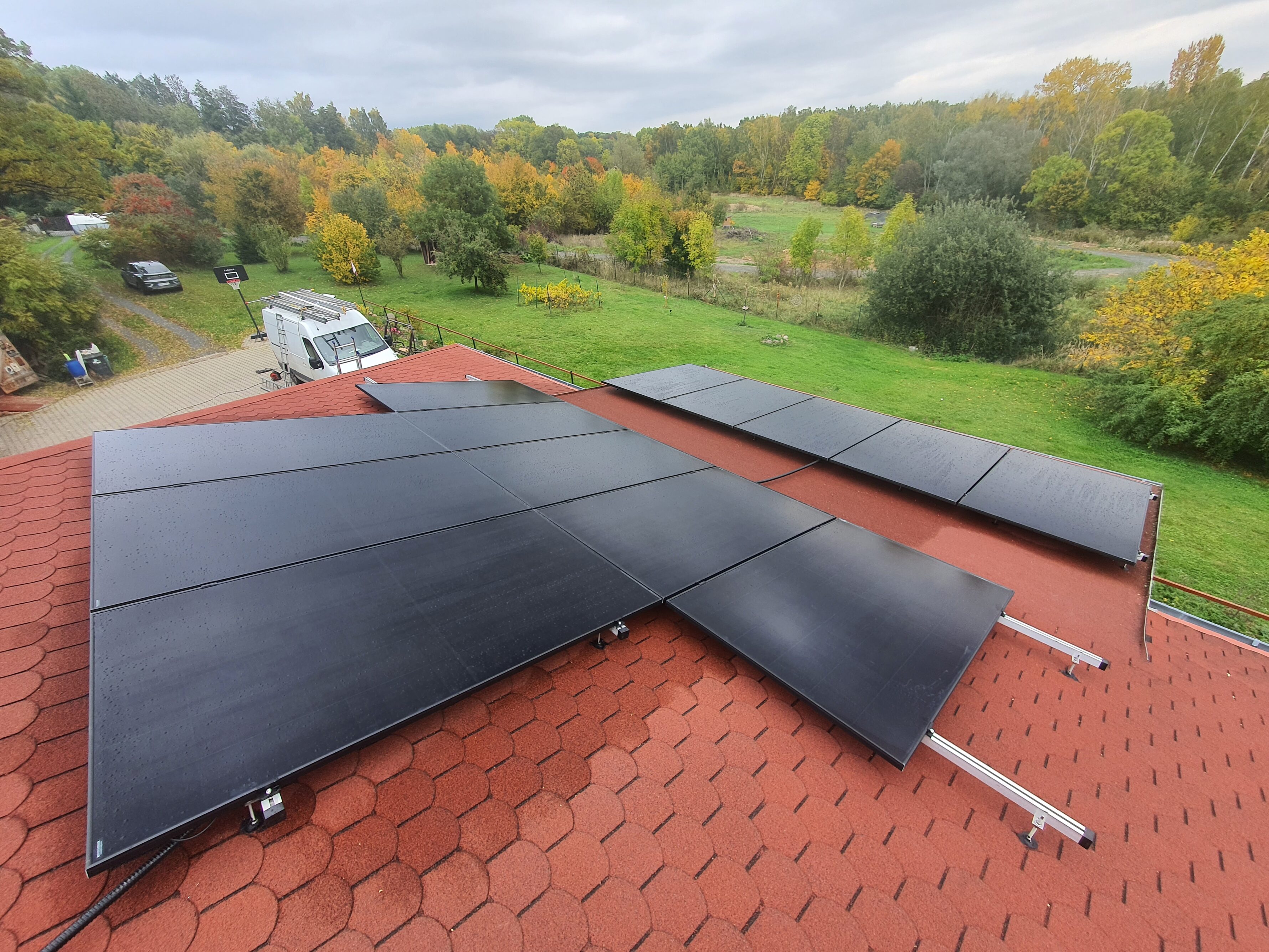 Fotovoltaická elektrárna 10 kWp, baterie 11,6 kWh, Košťany