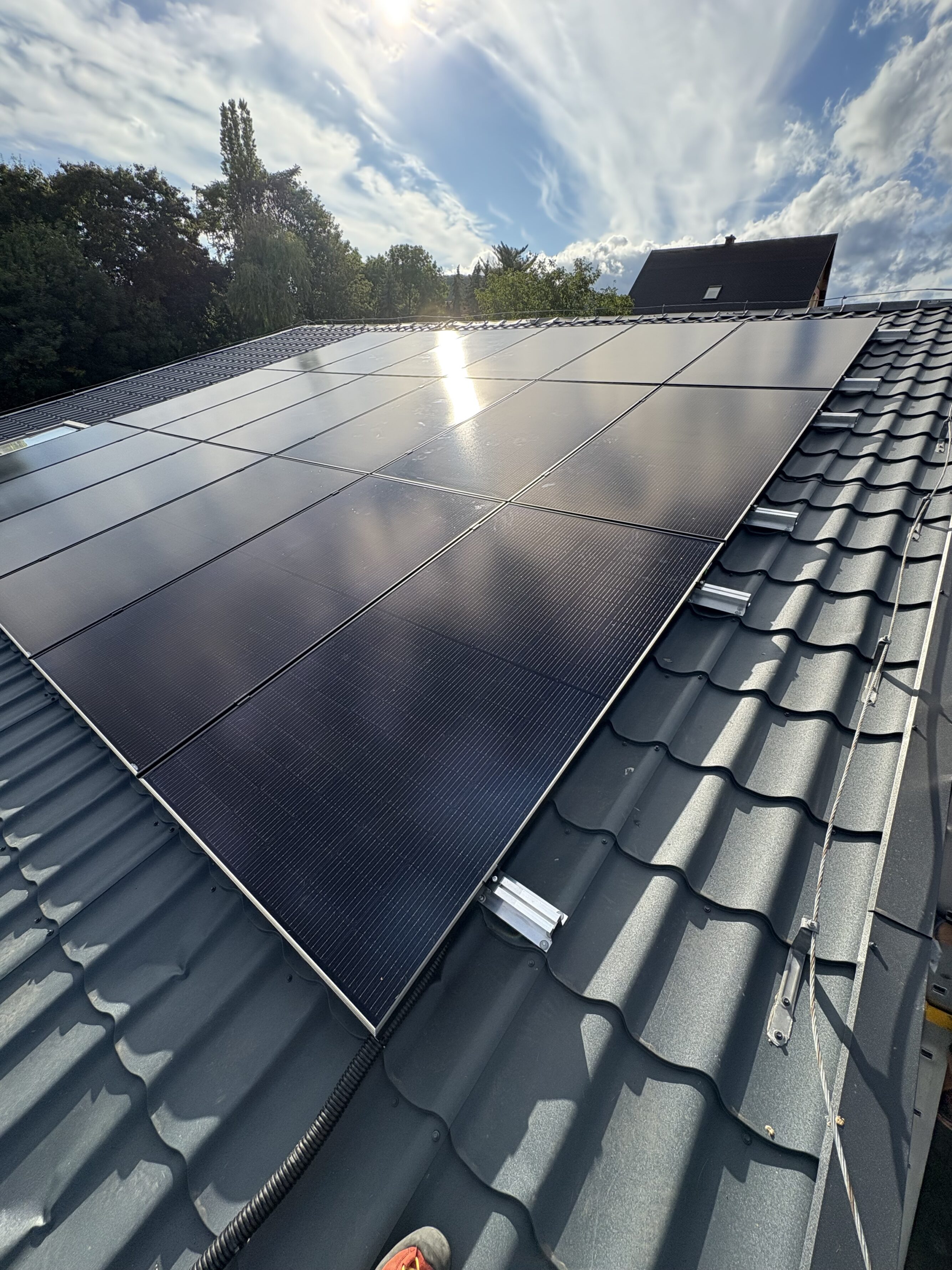 Fotovoltaická elektrárna 27 kWp, baterie 17,4 kWh, Kadaň